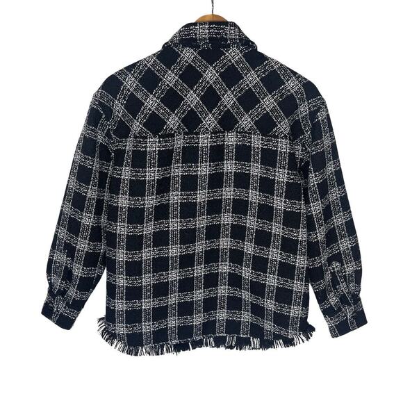 HOUSE OF HARLOW Women’s Black and White Tweed Frayed Shirt Jacket - Picture 4 of 4